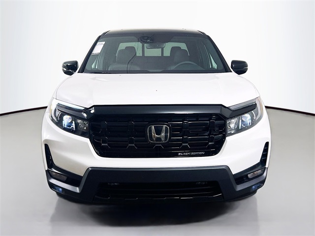 2026 Honda Ridgeline Black Edition photo 2