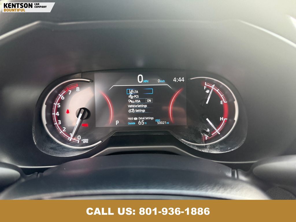 2024 Toyota RAV4 LE photo 15