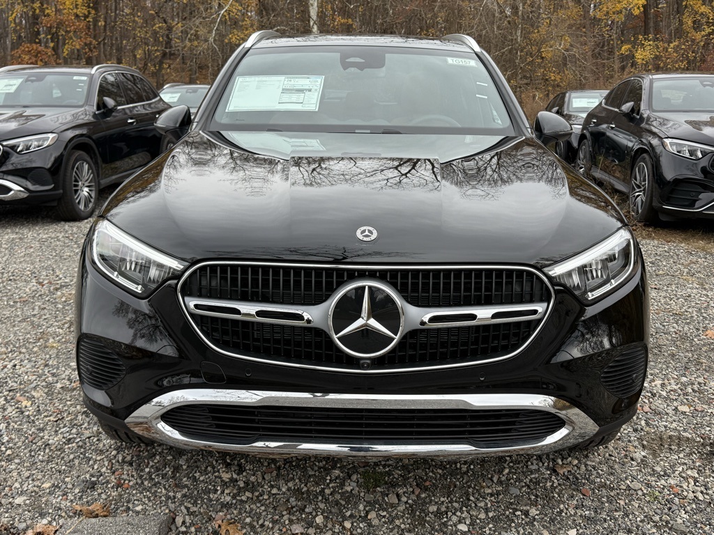 2026 Mercedes Benz GLC 300 4MATIC photo 2