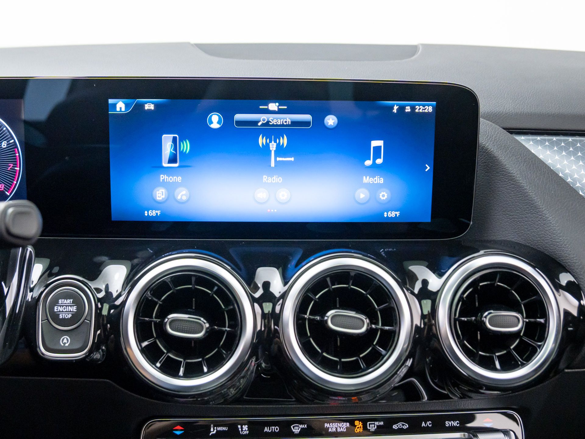 2026 Mercedes Benz GLA 250 4MATIC photo 19
