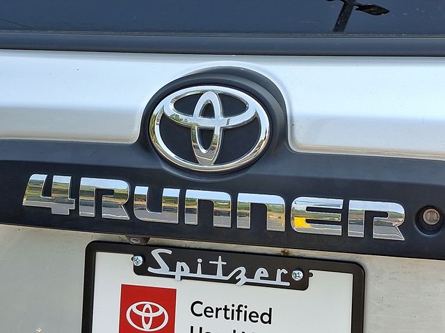 2016 Toyota 4Runner Trail photo 26