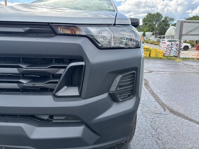 2026 Chevrolet Colorado Work Truck photo 10