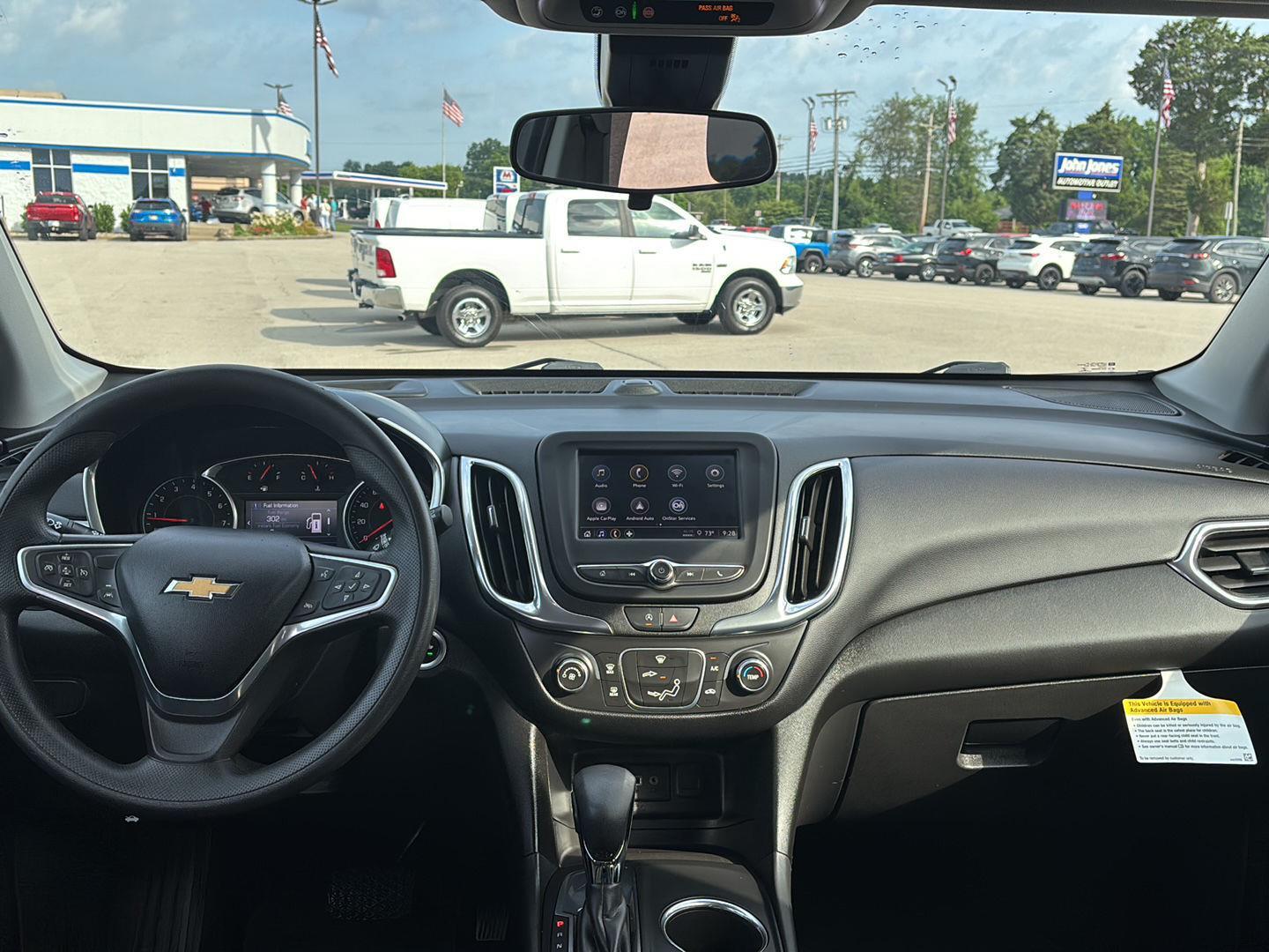 2022 Chevrolet Equinox LT photo 4