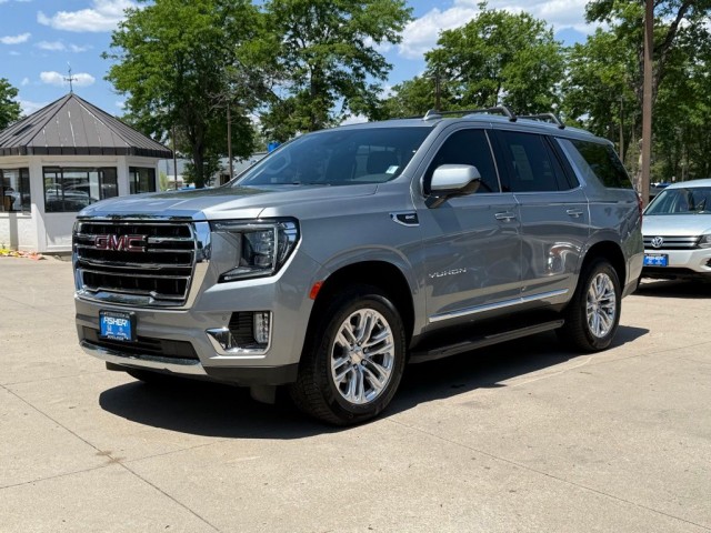 2023 GMC Yukon SLT