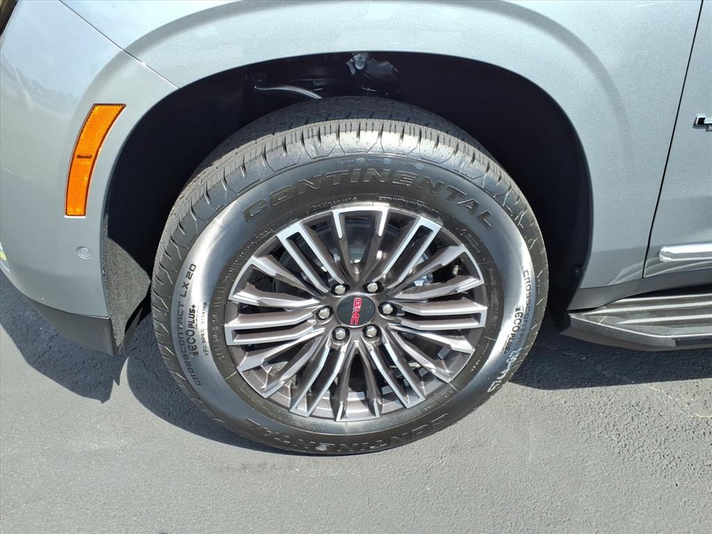 2026 Gmc Yukon photo 3