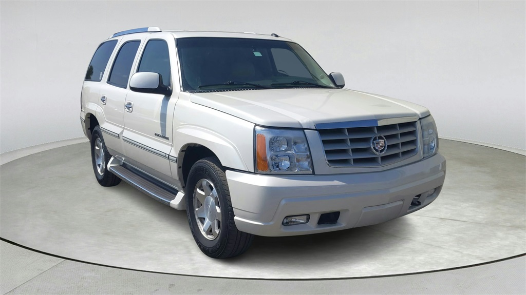 2003 Cadillac Escalade Base