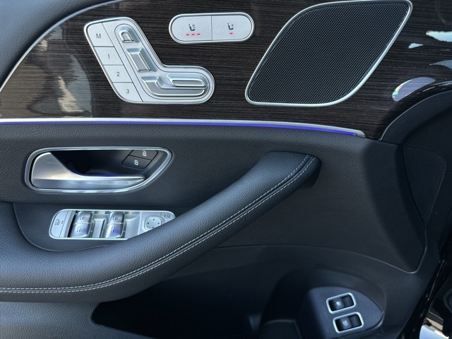 2025 Mercedes Benz GLE 450e 4MATIC photo 15