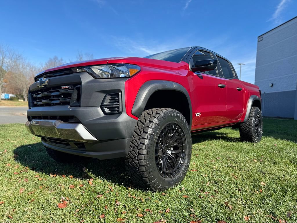 2026 Chevrolet Colorado Trail Boss photo 4