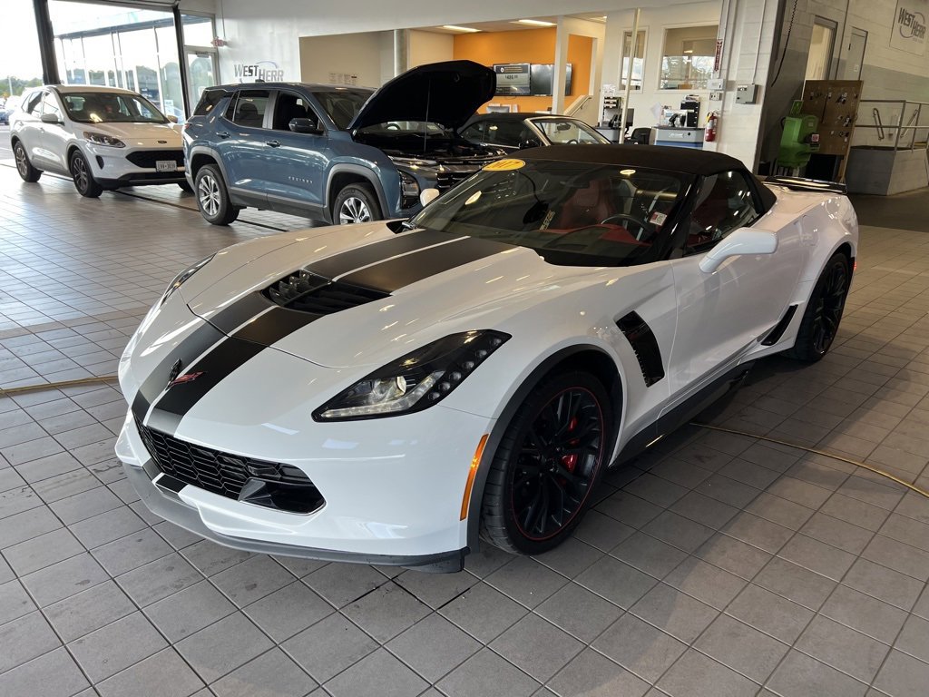 2017 Chevrolet Corvette Z06 2LZ Convertible photo 3