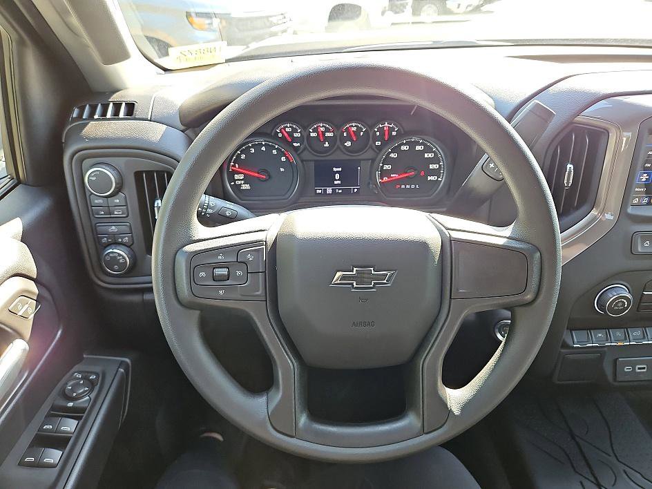 2026 Chevrolet Silverado 1500 Custom photo 16
