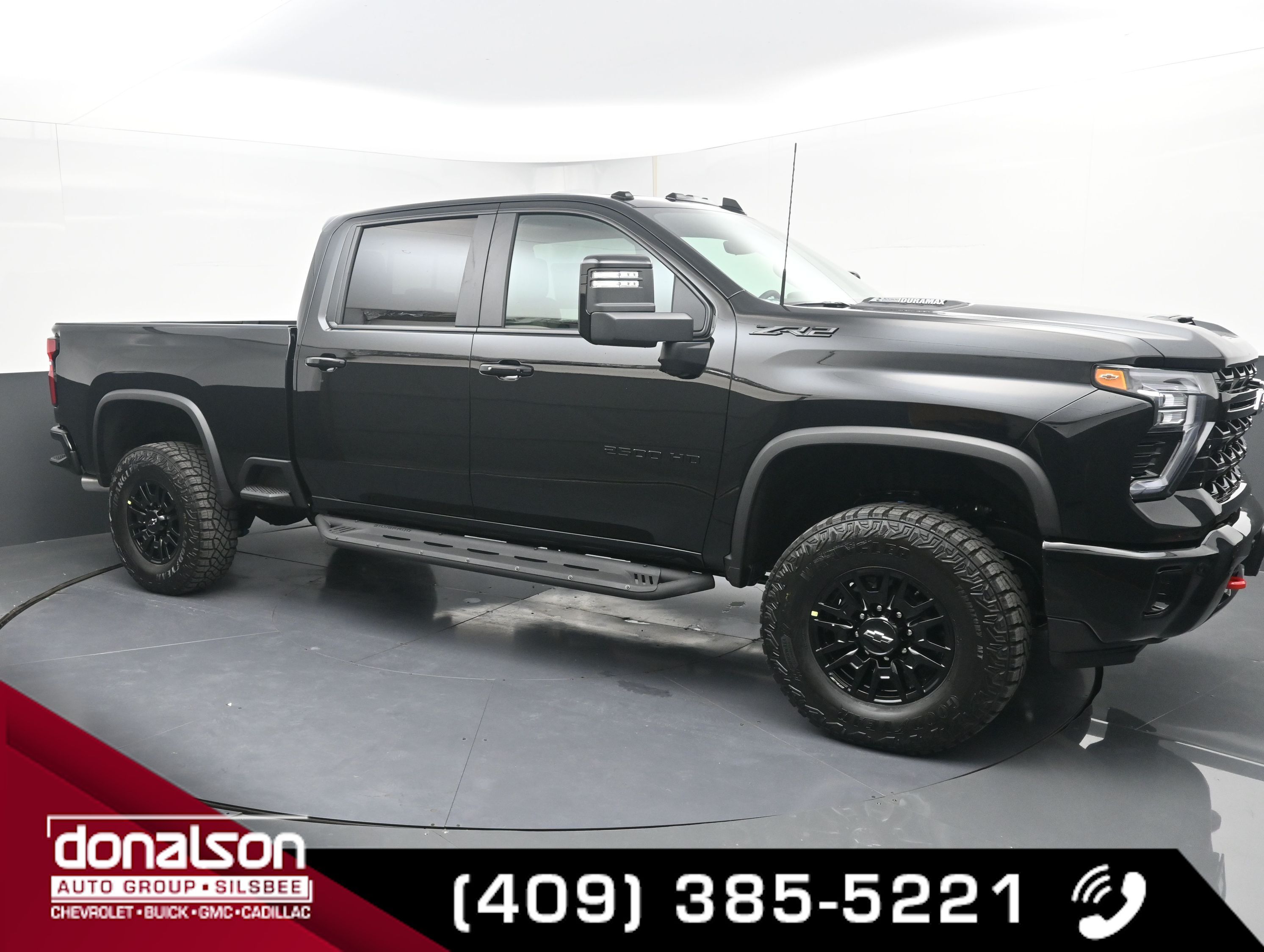 2026 Chevrolet Silverado 2500HD ZR2's photo