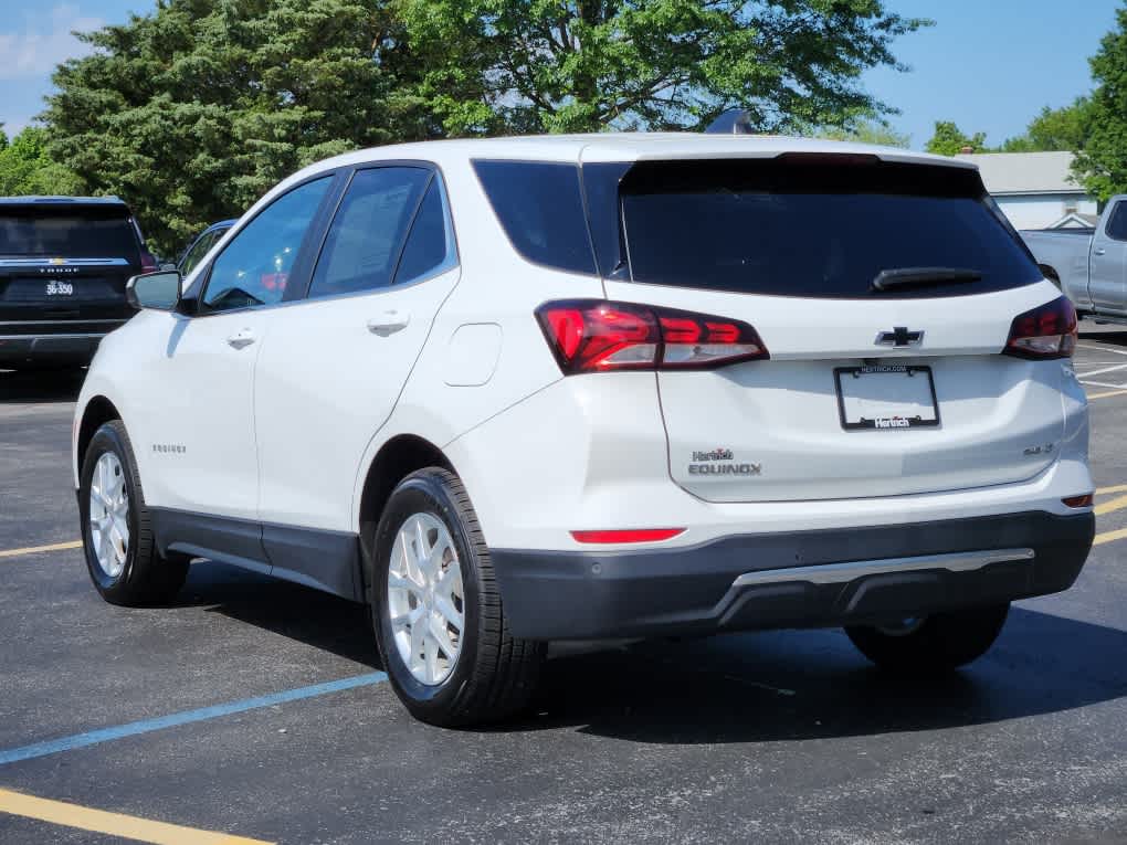 2022 Chevrolet Equinox LT photo 4