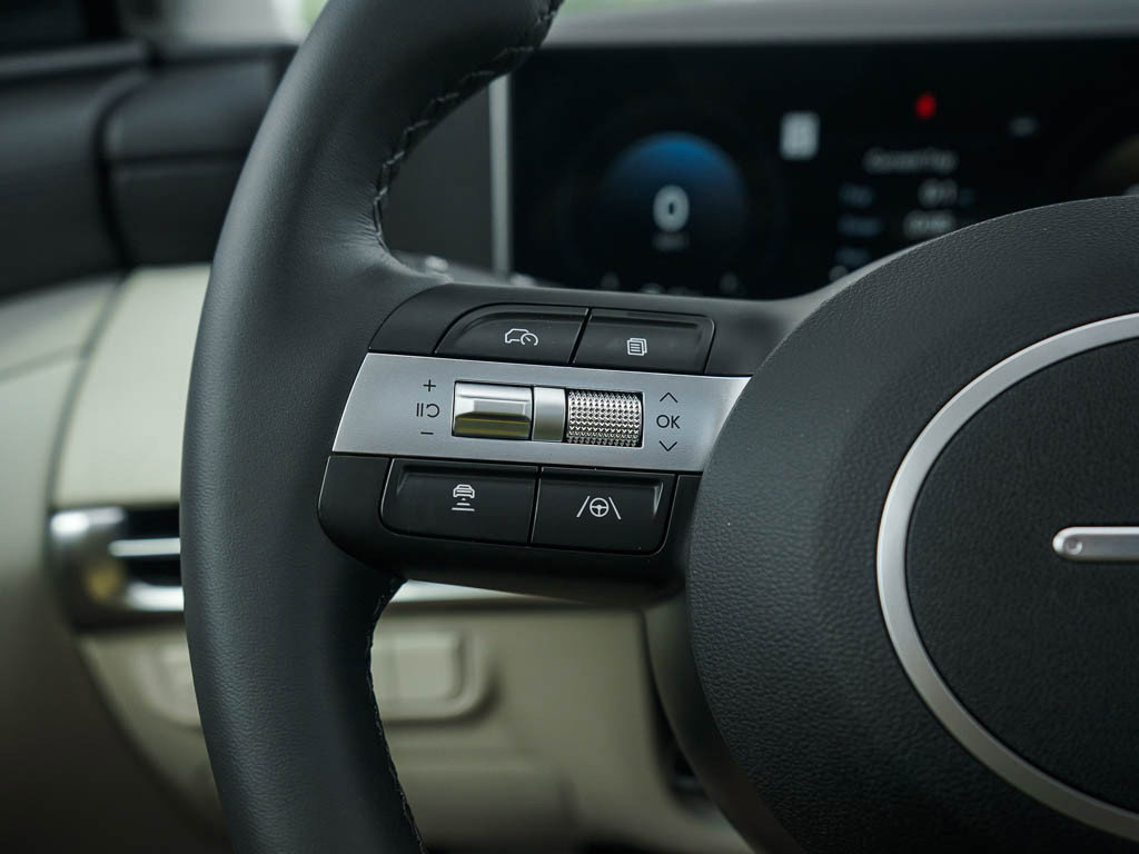 2025 Hyundai Tucson SEL Convenience photo 19