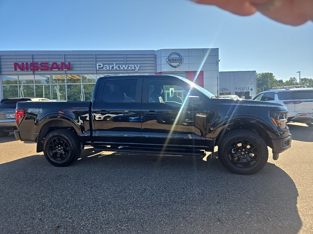 2024 Ford F-150 STX photo 5