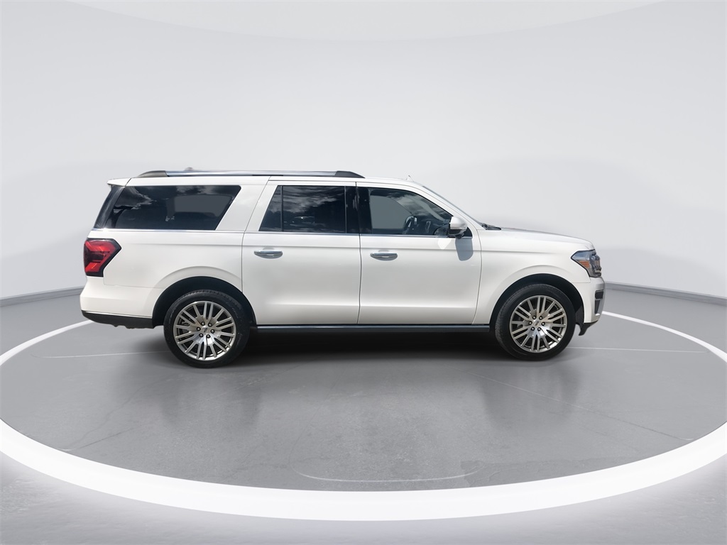 2023 Ford Expedition MAX Limited photo 9