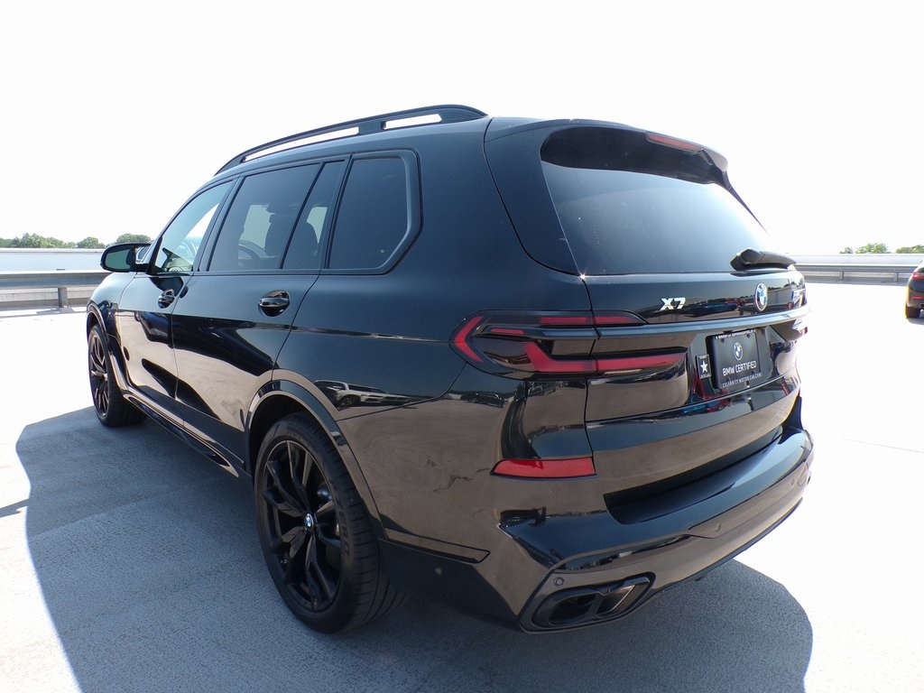 2025 Bmw X7 M60i photo 4