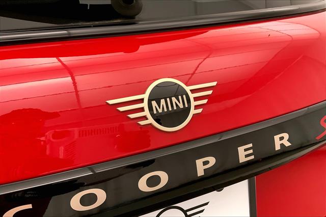 2025 Mini Cooper S Hardtop photo 7