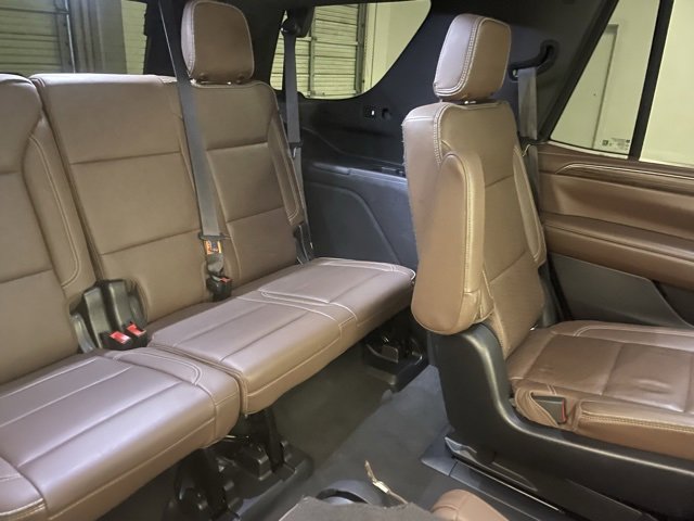 2022 Chevrolet Tahoe High Country photo 12