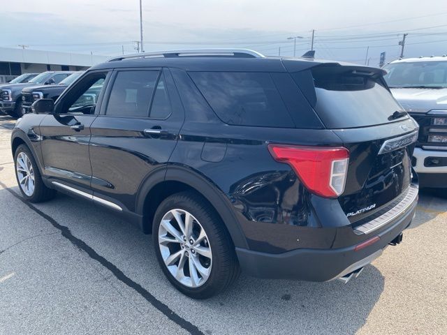 2023 Ford Explorer Platinum photo 2