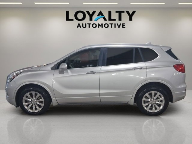 2018 Buick Envision Essence photo 2