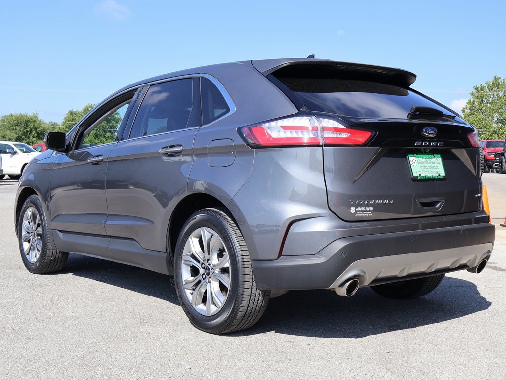 2024 Ford Edge Titanium photo 3