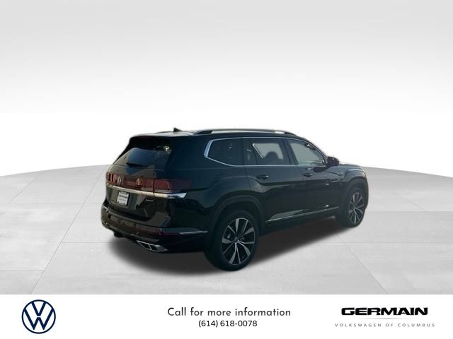 2026 Volkswagen Atlas SEL Premium R-Line photo 2