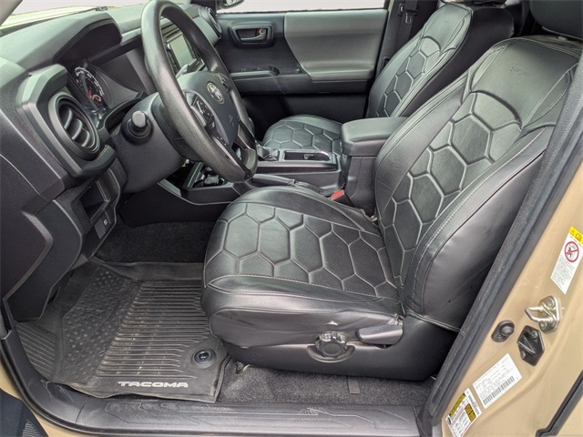 2019 Toyota Tacoma V6 photo 9