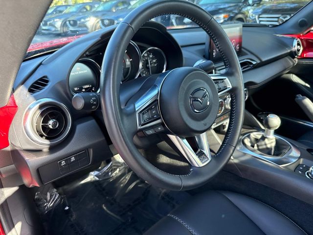 2022 Mazda MX-5 Miata RF Miata Grand Touring photo 13
