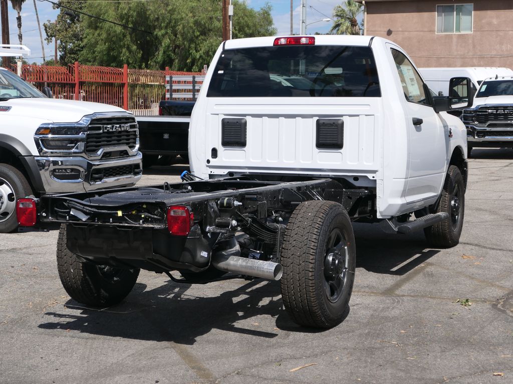 2026 Ram 3500 Tradesman photo 2