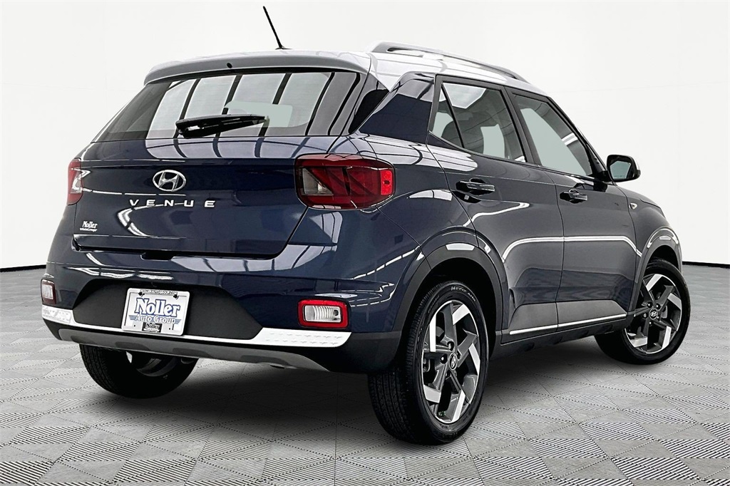 Used 2025 Hyundai Venue Limited with VIN KMHRC8A3XSU349938 for sale in Kansas City