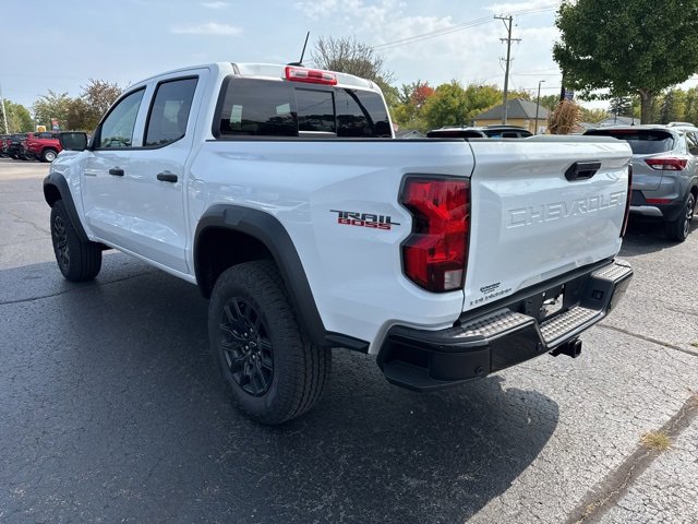2026 Chevrolet Colorado Trail Boss photo 4