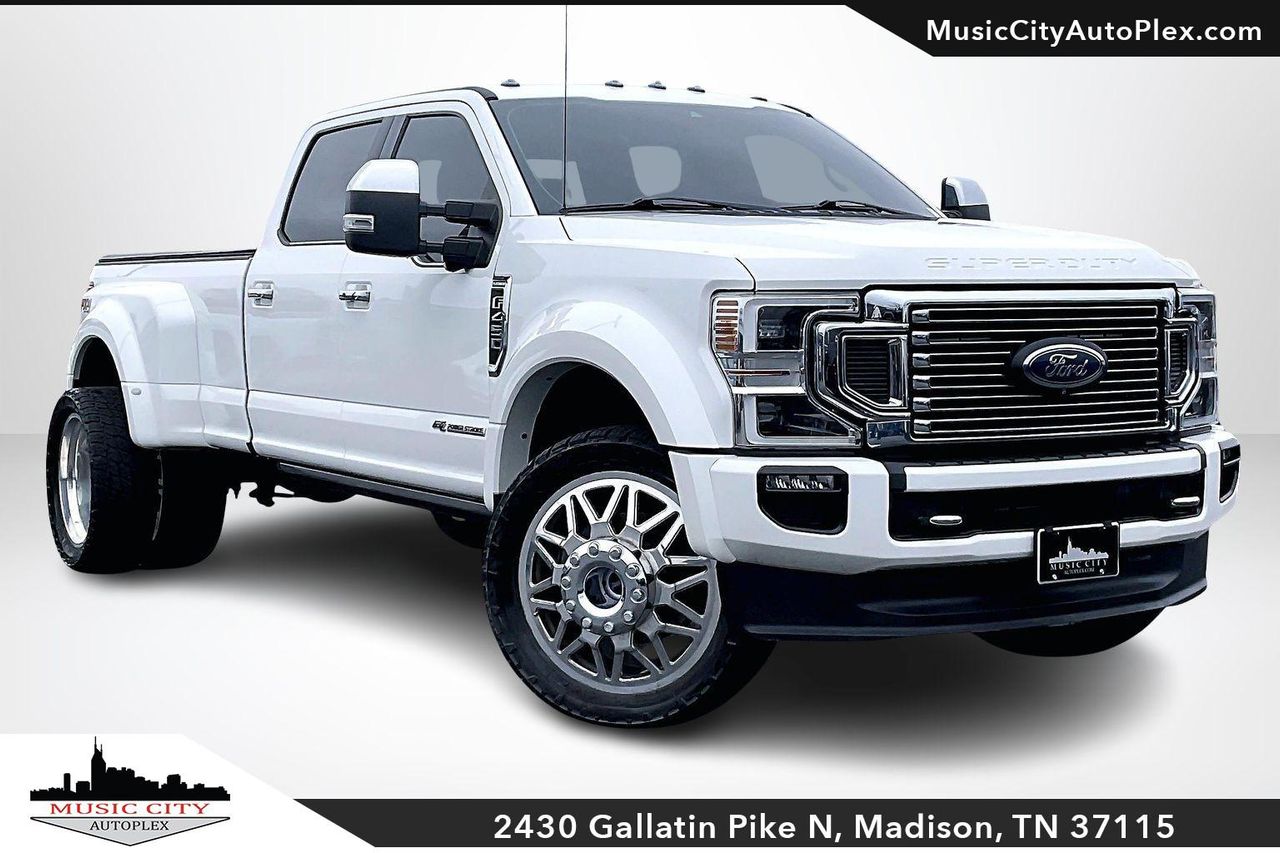 2021 Ford F-450 Super Duty Platinum's photo