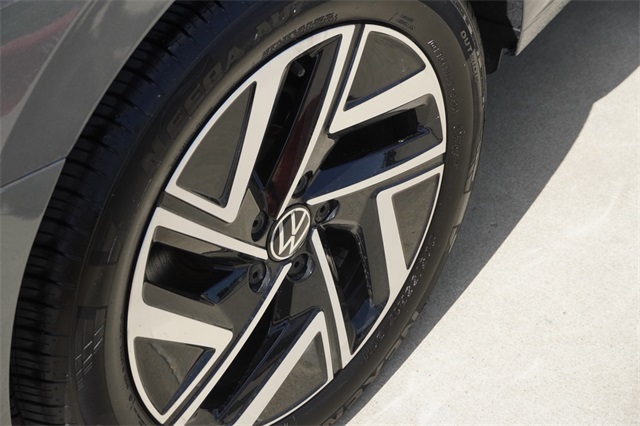 2024 Volkswagen Jetta 1.5T SEL photo 5