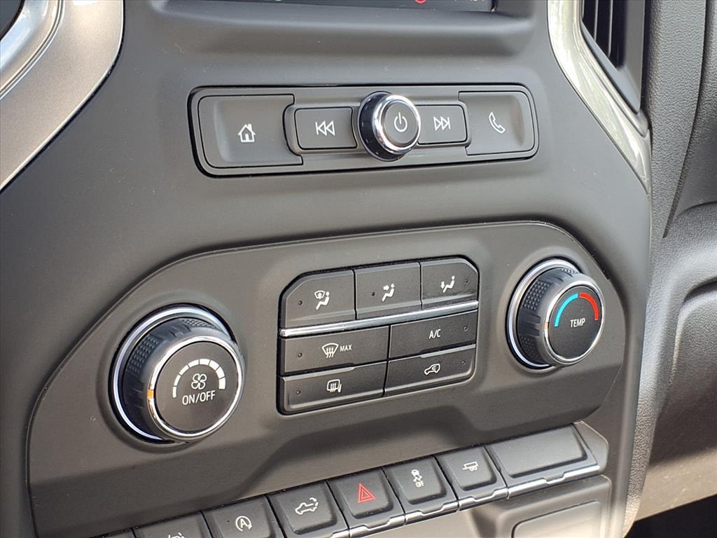 2024 Chevrolet Silverado 1500 Work Truck photo 3