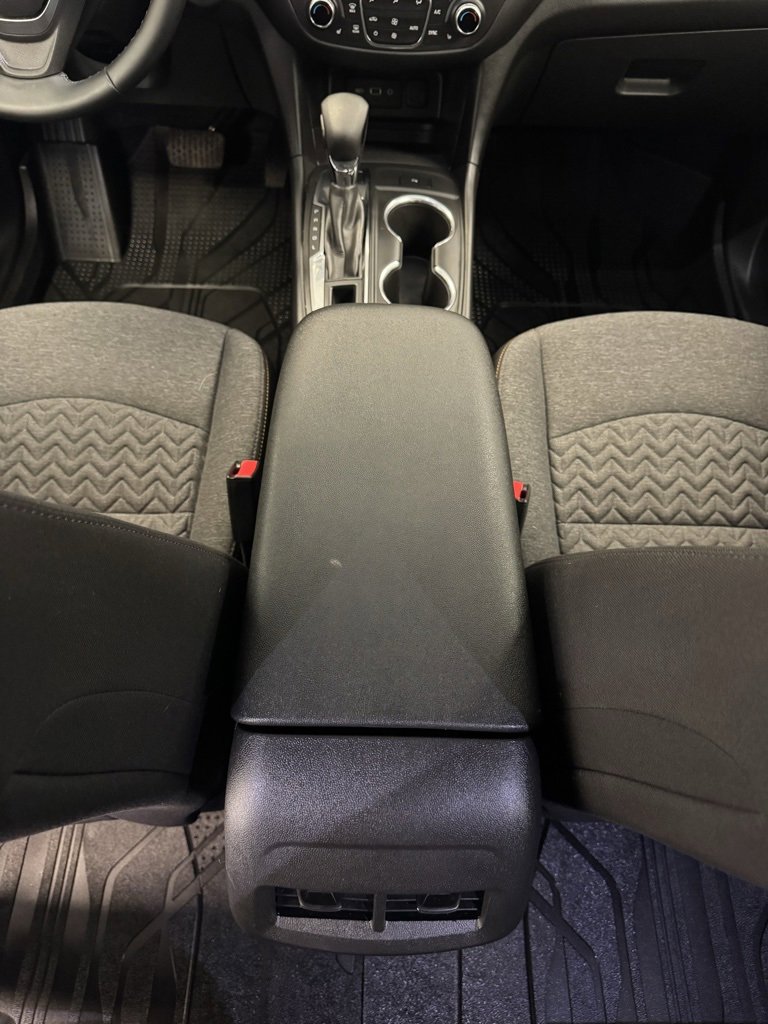 2023 Chevrolet Equinox LT photo 17