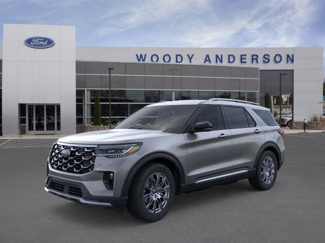2026 Ford Explorer Platinum's photo