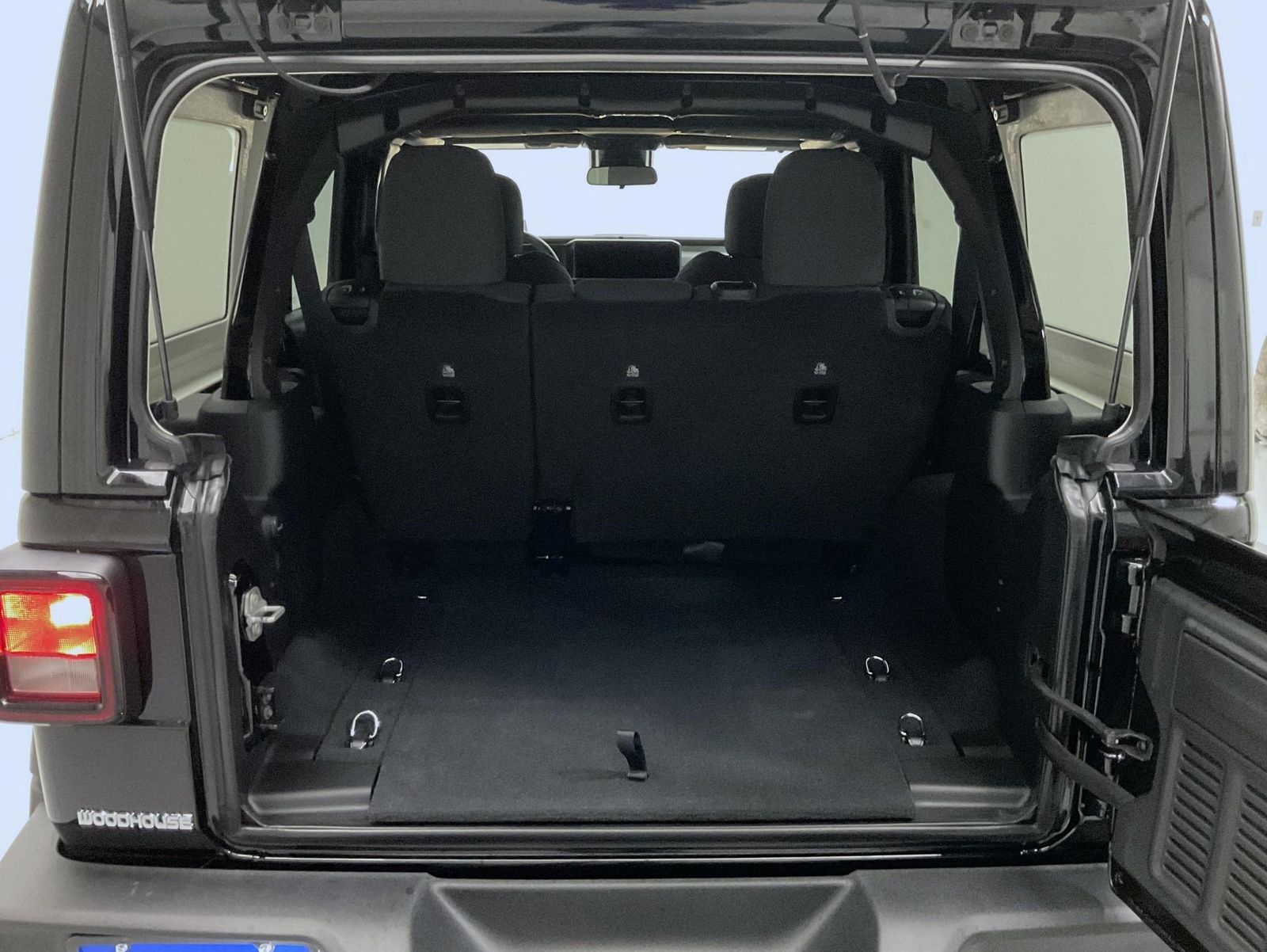 2025 Jeep Wrangler Sport S photo 9