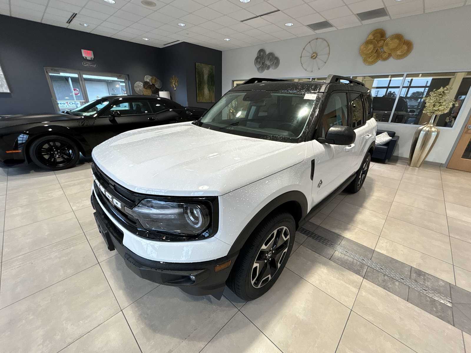 2022 Ford Bronco Outer Banks photo 5