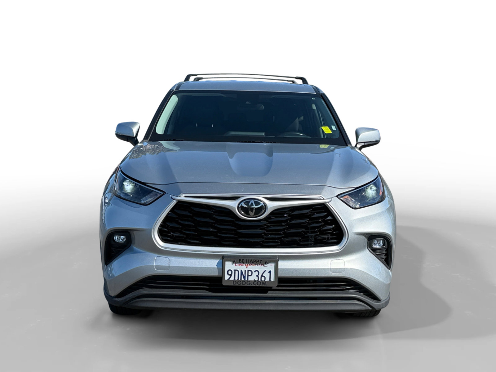 2022 Toyota Highlander LE photo 8
