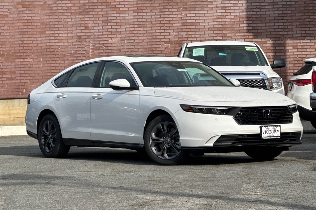 2025 Honda Accord Hybrid EX-L photo 2