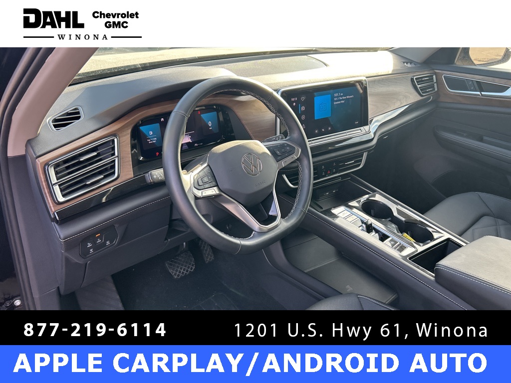 Used 2025 Volkswagen Atlas SE w/Tech with VIN 1V2HR2CA5SC512149 for sale in Winona, Minnesota