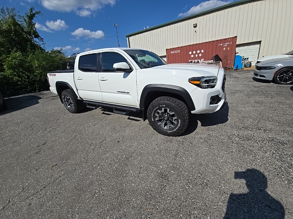 2021 Toyota Tacoma TRD Off-Road photo 9