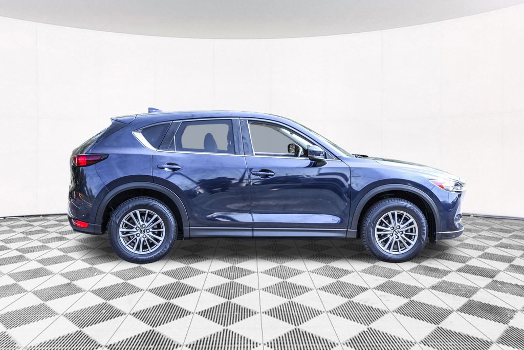 2017 Mazda CX-5 Touring photo 7
