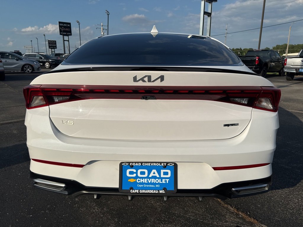 2023 Kia K5 GT-Line photo 3
