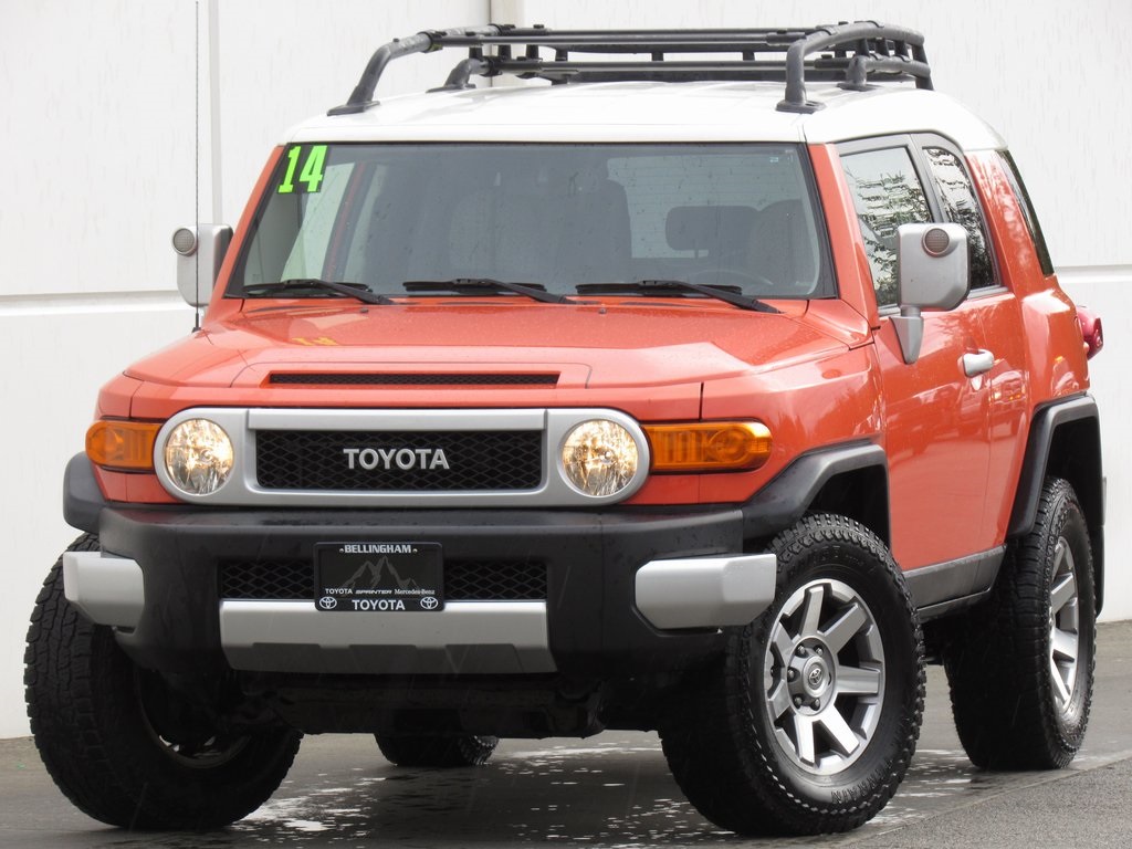 PreOwned 2014 Toyota FJ Cruiser Base 4D Sport Utility in Bellingham 