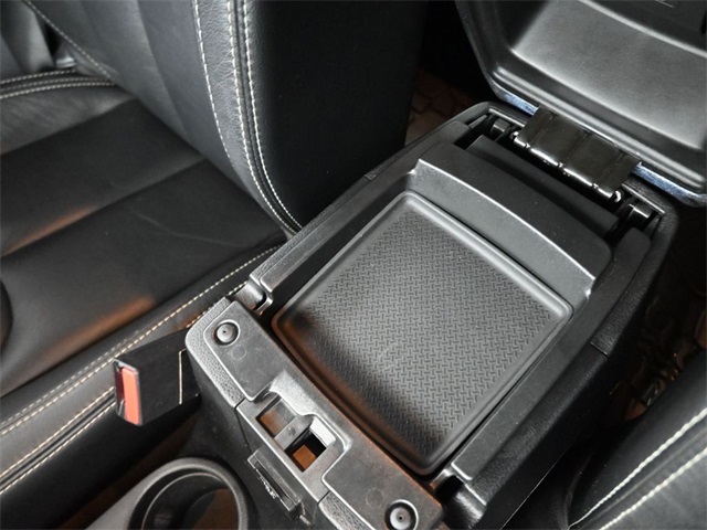 2014 Jeep Wrangler Unlimited Rubicon photo 3