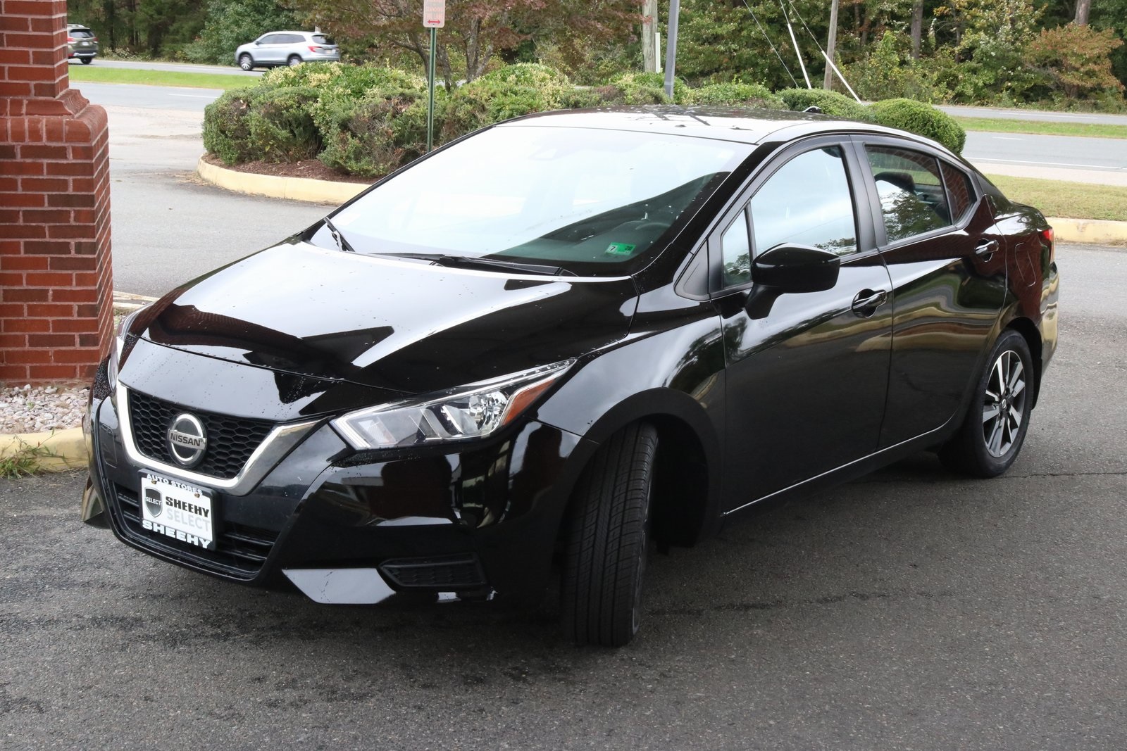 2022 Nissan Versa 1.6 SV photo 2
