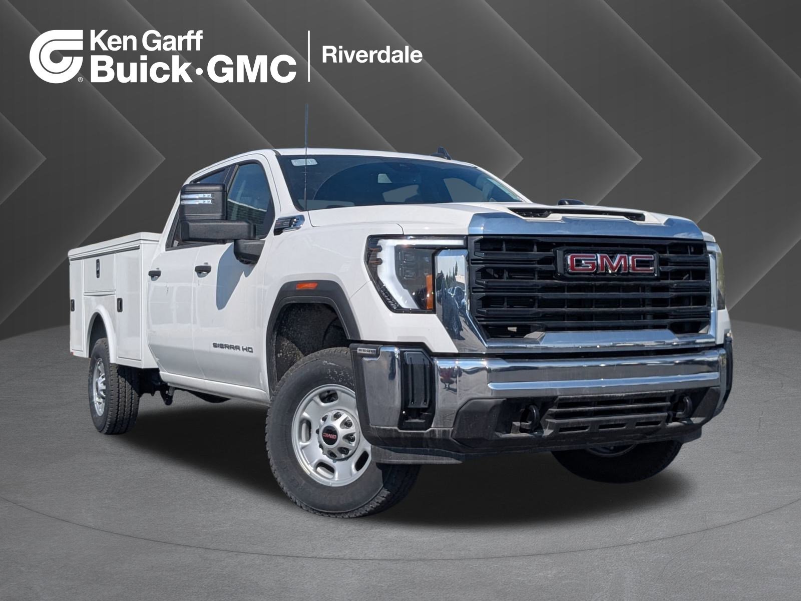 2024 GMC Sierra 2500HD Pro's photo