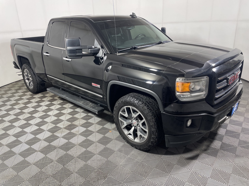 2015 GMC Sierra 1500 SLT's photo
