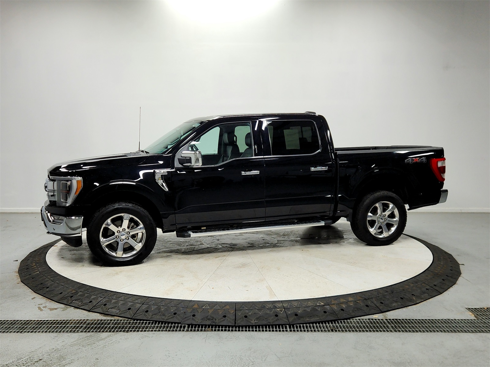 2022 Ford F-150 Lariat photo 4